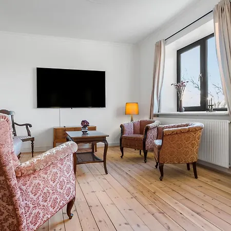 3 Bedroom Pet Friendly In Ribe